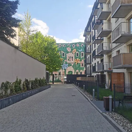 Apartment Skyview 4 *